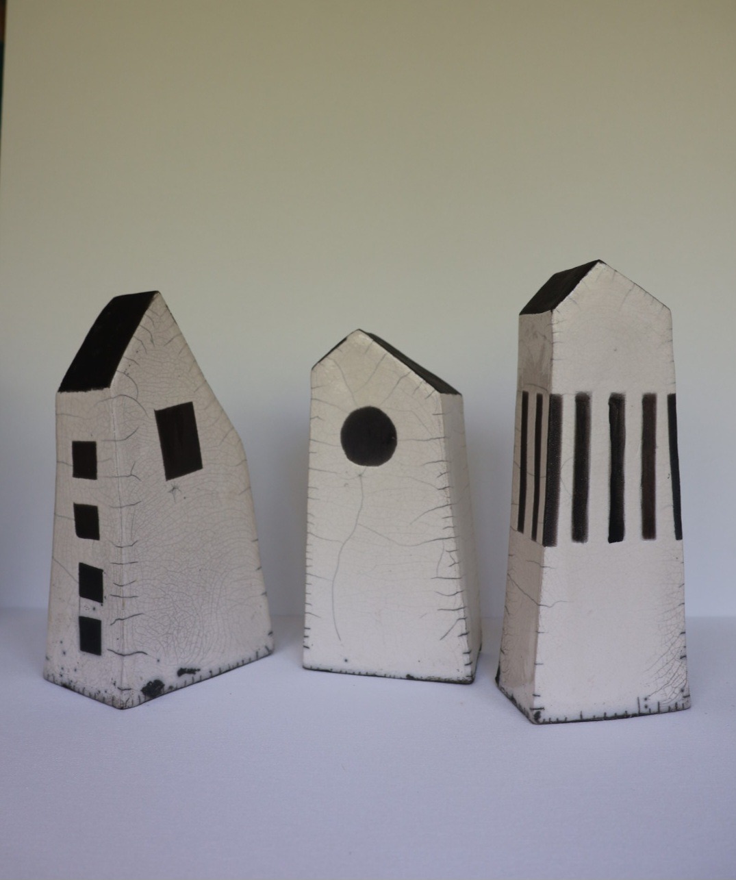 huisjes (keramiek, raku) huisjes (keramiek, raku)
